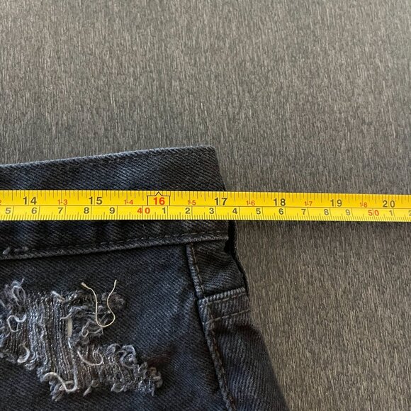 Levi's Premium 501 Black Women's Button fly Distressed Jean Shorts, Size 32 NWOT - Picture 6 of 7